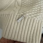 Hollister  Classic White Navy Trim Cable Knit V-Neck Sweater Women’s Small VTG Photo 2