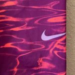 Nike Womans Pro Dri-Fit Capri Leggings Medium Photo 3