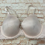 Aerie  Elegant Lace Trimmed Bra in Cream Photo 0