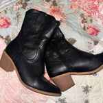 Black Western Boots 👢 Size 6.5 Photo 0