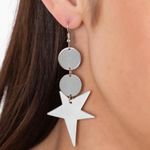 Paparazzi STAR BIZARRE - SILVER STAR DISC DROP EARRINGS - Photo 0
