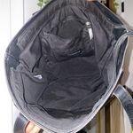 Liz Claiborne 90s vintage leather tote bag w/ gold logo / zipper closure Photo 5