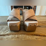 Vince Camuto  Jenevya Slingback Platform Sandal~ Tan Suede~10 Photo 2