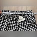 Rehab  Black and White Houndstooth Women’s Shorts. Photo 8