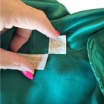Victoria's Secret  Emerald Satin Robe Photo 7