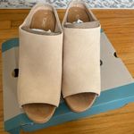 Toms Women's Florence Sandal, Honey Beige, Peep Toe Platform, Suede, Slip On NEW Photo 3