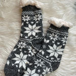 Nib! Women’s thick winter snowflake socks Black Photo 4