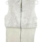 Chico's Zenergy Size 0 Small Sleeveless White Zip Up Vest Fuzzy Front Ribbed Photo 0