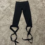 Manduka  Black Flux Yoga Capris‎ Legging Small Photo 2
