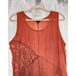 Coco + Carmen  top Photo 1