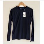FIGS Salta Seamless Longsleeve Underscrub in Navy, Size Medium Photo 4