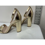Womans NWOT The Drop Strappy Sandals 9 Gold Block Heel Open Toe Photo 3