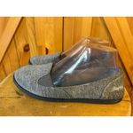 blowfish  gray casual slip on shoes size 8 ￼ Photo 2