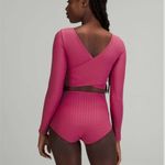 Lululemon cropped long sleeve Photo 2