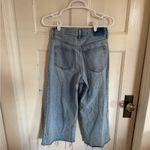 Abercrombie & Fitch  The Crop Wide Leg High Rise Jean size 25(0) extra short Photo 3
