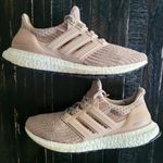 Adidas  Ultra Boost 4.0 Ash Pearl Running Shoes Women's Size 8.5 Photo 5