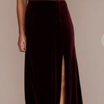 Oleg Cassini  Elegant Burgundy Velvet Evening Gown Size 6 Photo 0