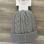 Pick Your Pom Beni NWT Photo 1