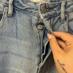 PacSun  Los Angeles Women size‎ 27 mom jeans distressed light wash blue Photo 2