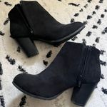 Old Navy Boots Photo 0