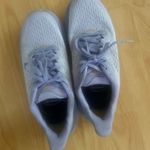 Hoka One One Clifton 8 Baby Lavender Smoke Green Road-Running Sneakers Size 8 SOLD Photo 2