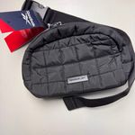 Reebok Trendy Fashionable Lightweight Black Fanny Pack Case Sz 1.6 L NWT Photo 0