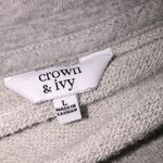 Crown & Ivy  large sweatshirt Photo 3