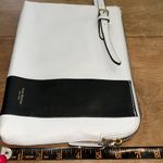 Isaac Mizrahi  whit with black stripe clutch Photo 11