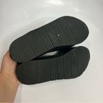 Gentle Souls ‎ by Kenneth Cole Luca Ruffle flats black leather size 10 Photo 6