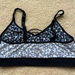Serra  Women’s Floral  Lounge Bra - Size L - EUC - Wireless Photo 5