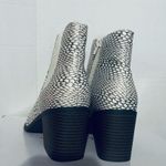 The Limited  Kiki Chelsea Boots Photo 1