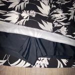 S.C. & Co black and white skort size medium. Photo 1