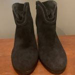 Vince Camuto  Felishan Women's Black Suede Zipper Booties Shoes Size 8 EUC Photo 1