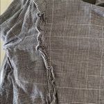 Romeo + Juliet Couture Romeo & Juliet blouse Photo 2