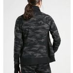 Athleta  Triumph Full Zip Jacket Black Camo Sz 1X Photo 12