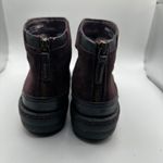 Clarks  Women's Burgundy Suede Ruched Ankle Boots Side Zip Comfort Size 6.5 Photo 3