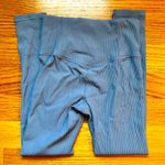 Athleta elation rib tight in cornflower blue size small Photo 4