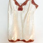 No Boundaries Y2K Lace Trim Cami Beaded Photo 2
