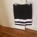 White House | Black Market Black& White skirt Photo 4