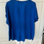 Attention  Blouse Womens ‎ Solid blue Embroidered Trim Cap Sleeve V Neck size XL. Photo 3