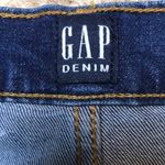 Gap Denim Women’s Rolled Hem Medium Wash Blue Denim Jean Shorts Photo 5