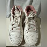 Nike  Jordans Stadium 90 White and Pink Photo 2