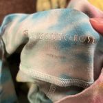 Revolve electric & rose tie dye leggings xs Purple Photo 5