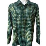 A Rare Bird Christmas Distressed Cowboy Santa Plaid Flannel Shirt, Sz S/M Green Size M Photo 2
