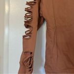 Alo Yoga  Fade Distressed Pullover Crewneck Sweatshirt Womens Small Tan Photo 4