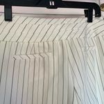 White House | Black Market Whithe House Black Market  Women’s white pants capris Photo 5