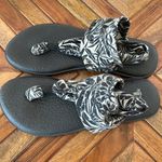 Sanuk  Sandals. Size 8. Photo 0