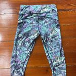 Lululemon Run Inspire Crop in Iridescent Multi - Size 6 Photo 6
