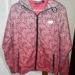 New Balance Wind Breaker Photo 0