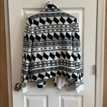 Love by Design Sherpa lined‎ sz LG sweater Photo 2